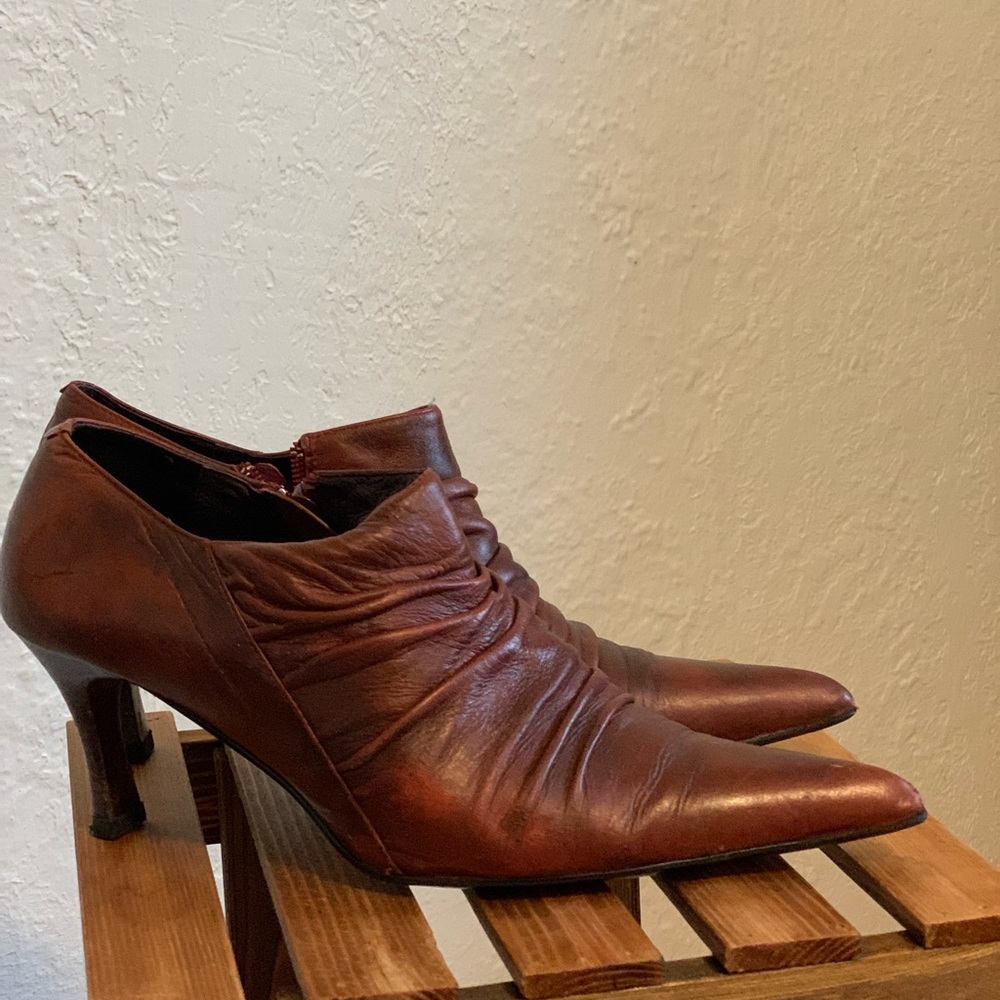 Real leather Italian shoes size 37